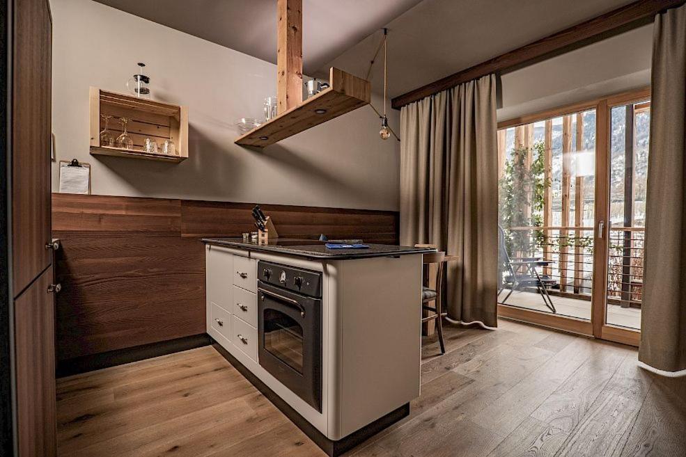 Hosler Aparthotel Merano Bagian luar foto